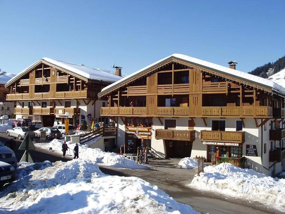 Charmant Appartement Au Pied Des Pistes Avec Wifi A Notre-Dame-De-Bellecombe - Fr-1-505-180 0*,  France