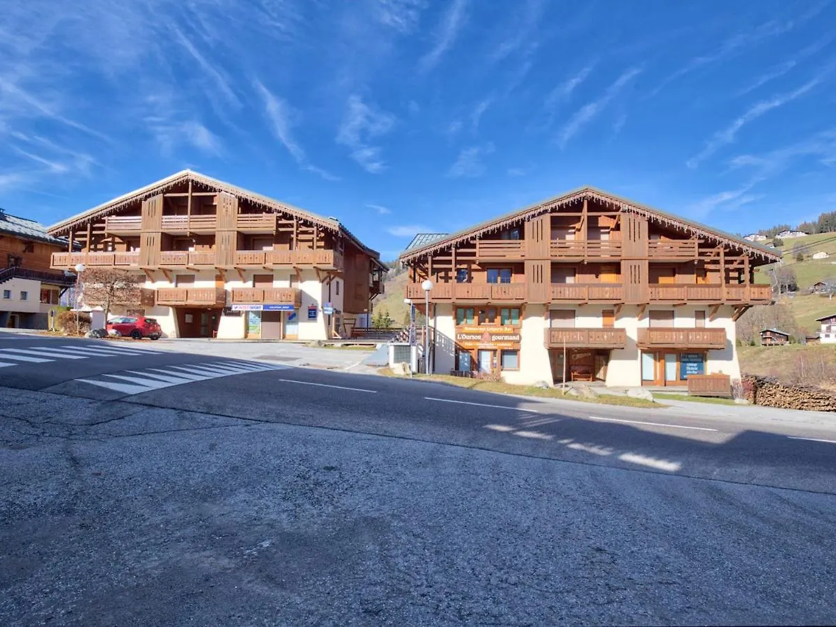 Charmant Appartement Au Pied Des Pistes Avec Wifi A Notre-Dame-De-Bellecombe - Fr-1-505-180 0*,
